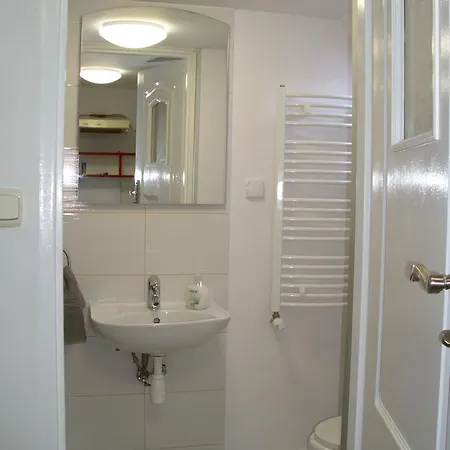 Hostal Goscinne Irene Poznan